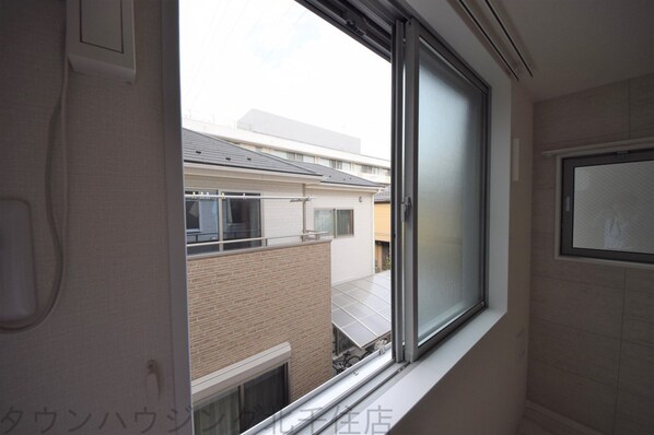 西新井フラッツの物件内観写真